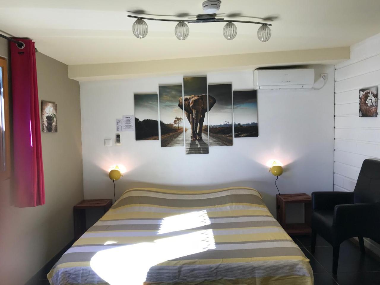 سان جيل لي بان Hotel Coco Island المظهر الخارجي الصورة